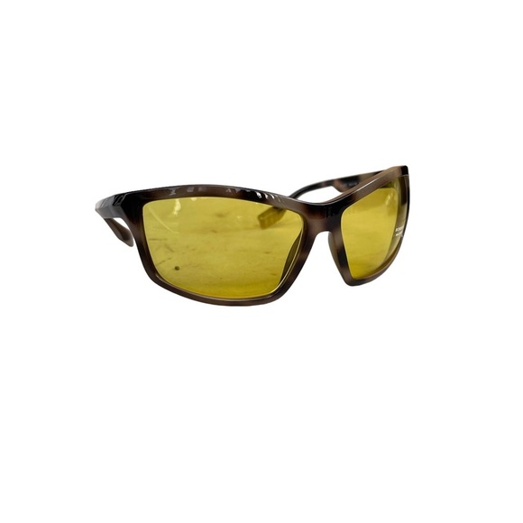 Burberry Sporty Wrap Acetate Frame Yellow Lens Sunglasses - Picture 3 of 10